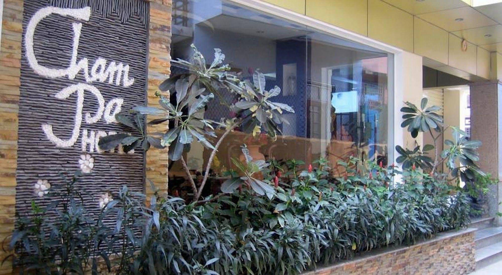 Champa Hue Hotel Exterior foto